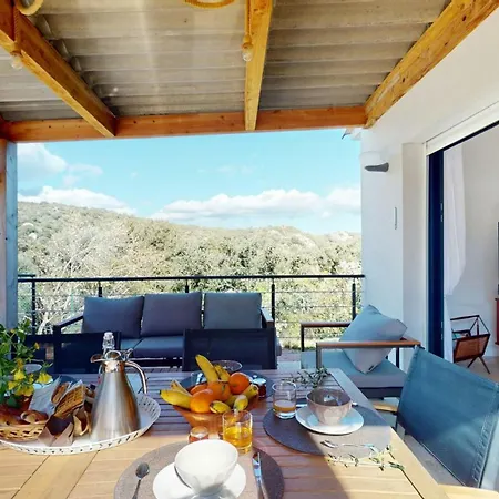 With Pool Between Porto-vecchio And Bonifacio 度假居 索塔