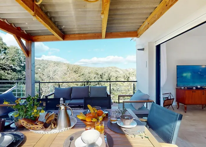 With Pool Between Porto-vecchio And Bonifacio 度假居 索塔