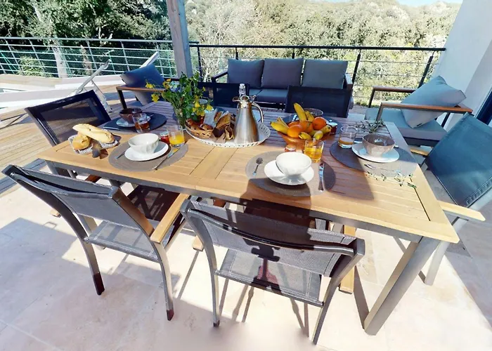 度假居 With Pool Between Porto-vecchio And Bonifacio *