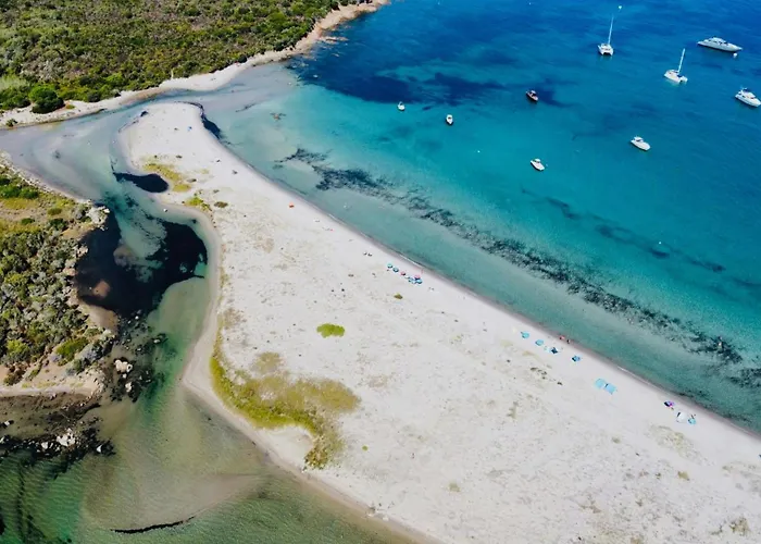 With Pool Between Porto-vecchio And Bonifacio 度假居 *