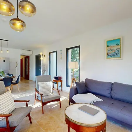 With Pool Between Porto-vecchio And Bonifacio Casa vacanze