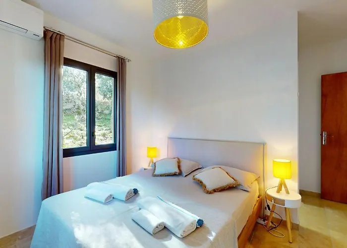 With Pool Between Porto-vecchio And Bonifacio Semesterbostad *
